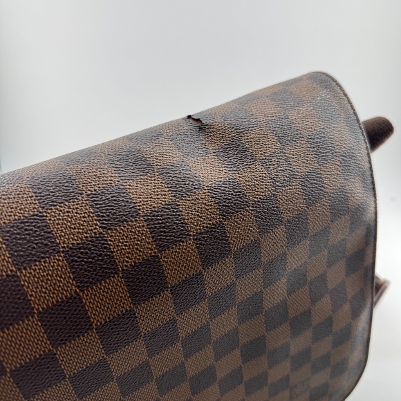 Louis Vuitton Damier Graphite Messenger Bag - Picture 8 of 16